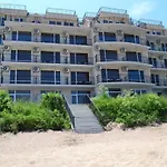 Golden Luxury On The Sand, Chernomoretz, Bulgaria Tjernomorets