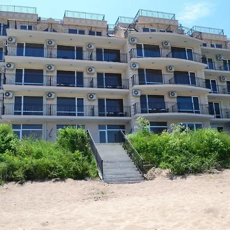 Golden Luxury On The Sand, Chernomoretz, Bulgaria Tchernomorets
