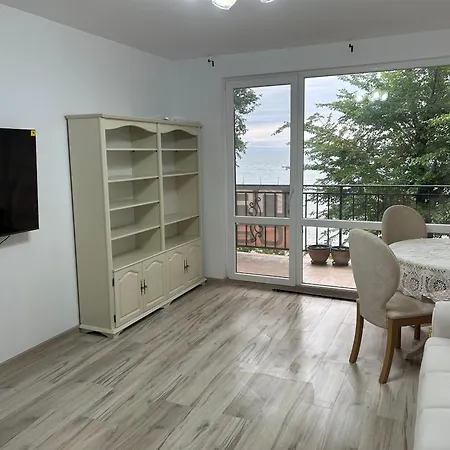 דירה Golden Luxury On The Sand, Chernomoretz, Bulgaria